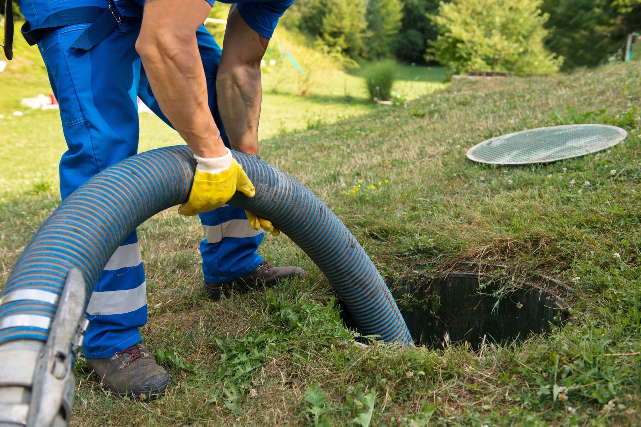 Seamless Solutions: Sewer Line Services in West Kendall, FL Area